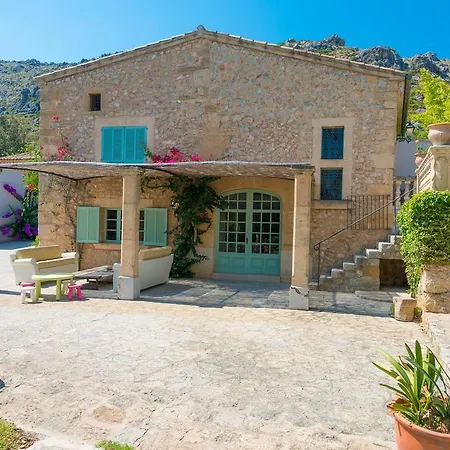 Villa Cal Moro *